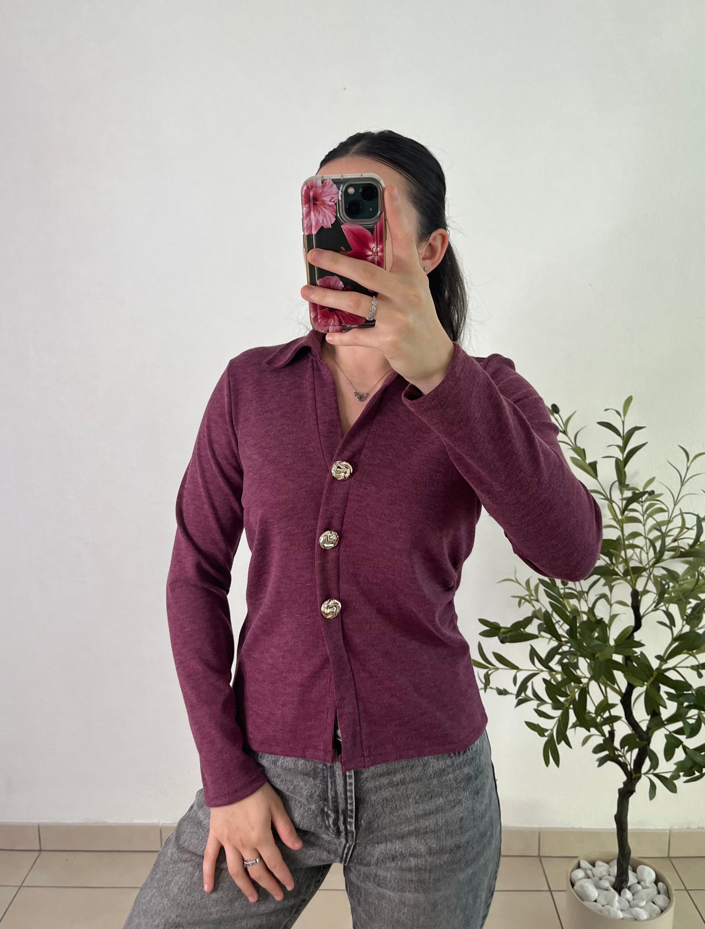 Haut ana violet