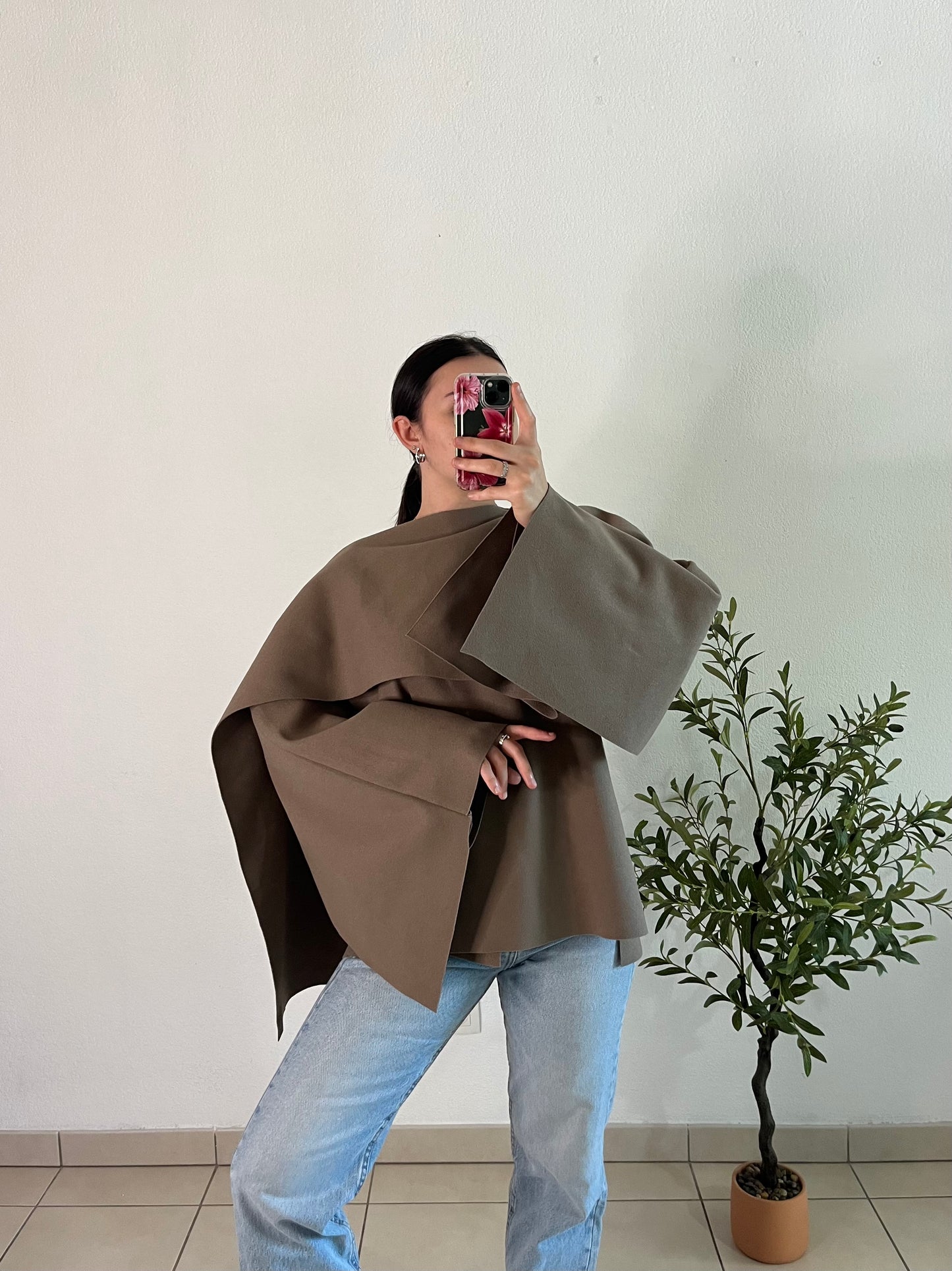 Cape taupe