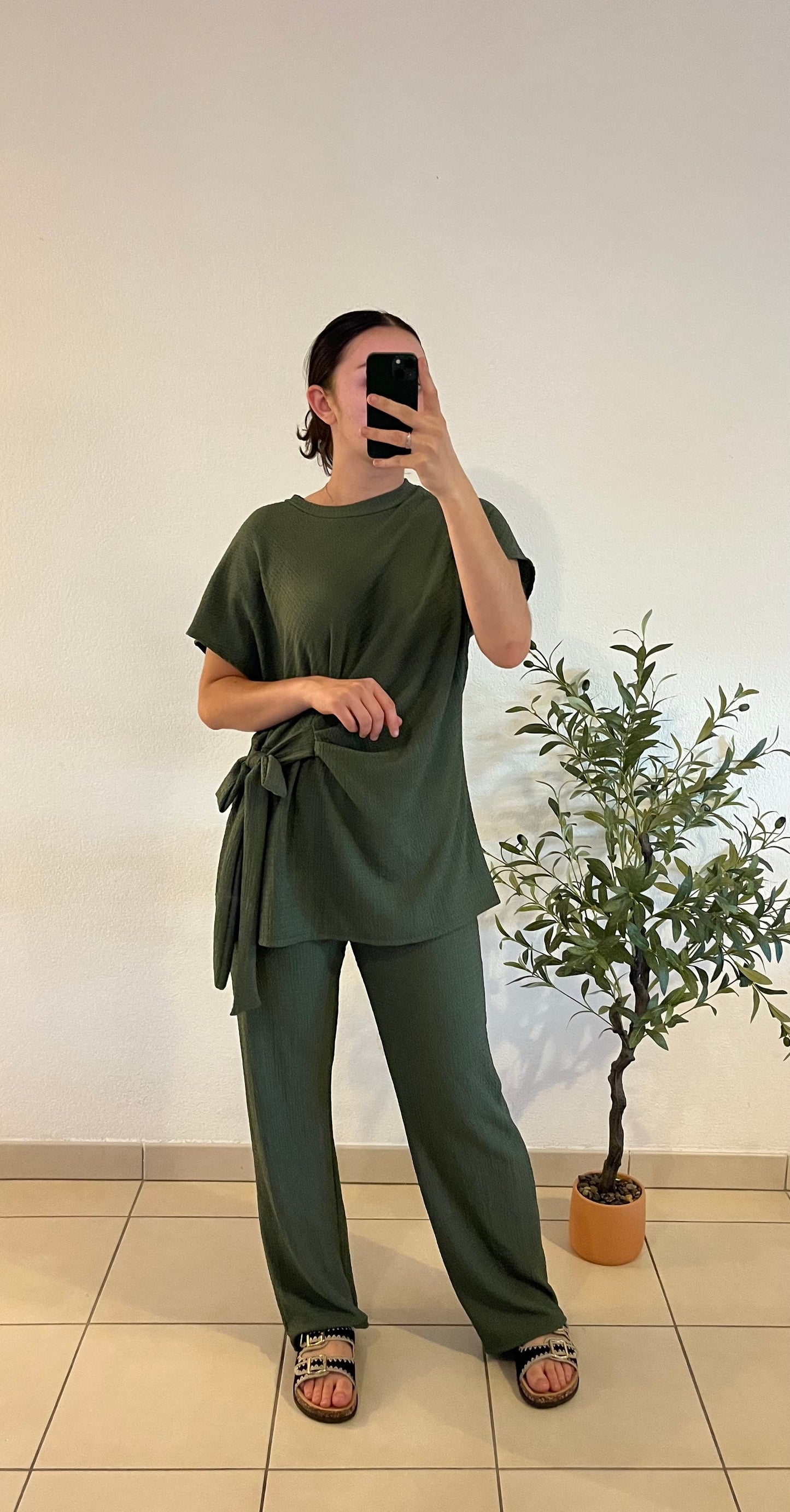 Ensemble noeud kaki