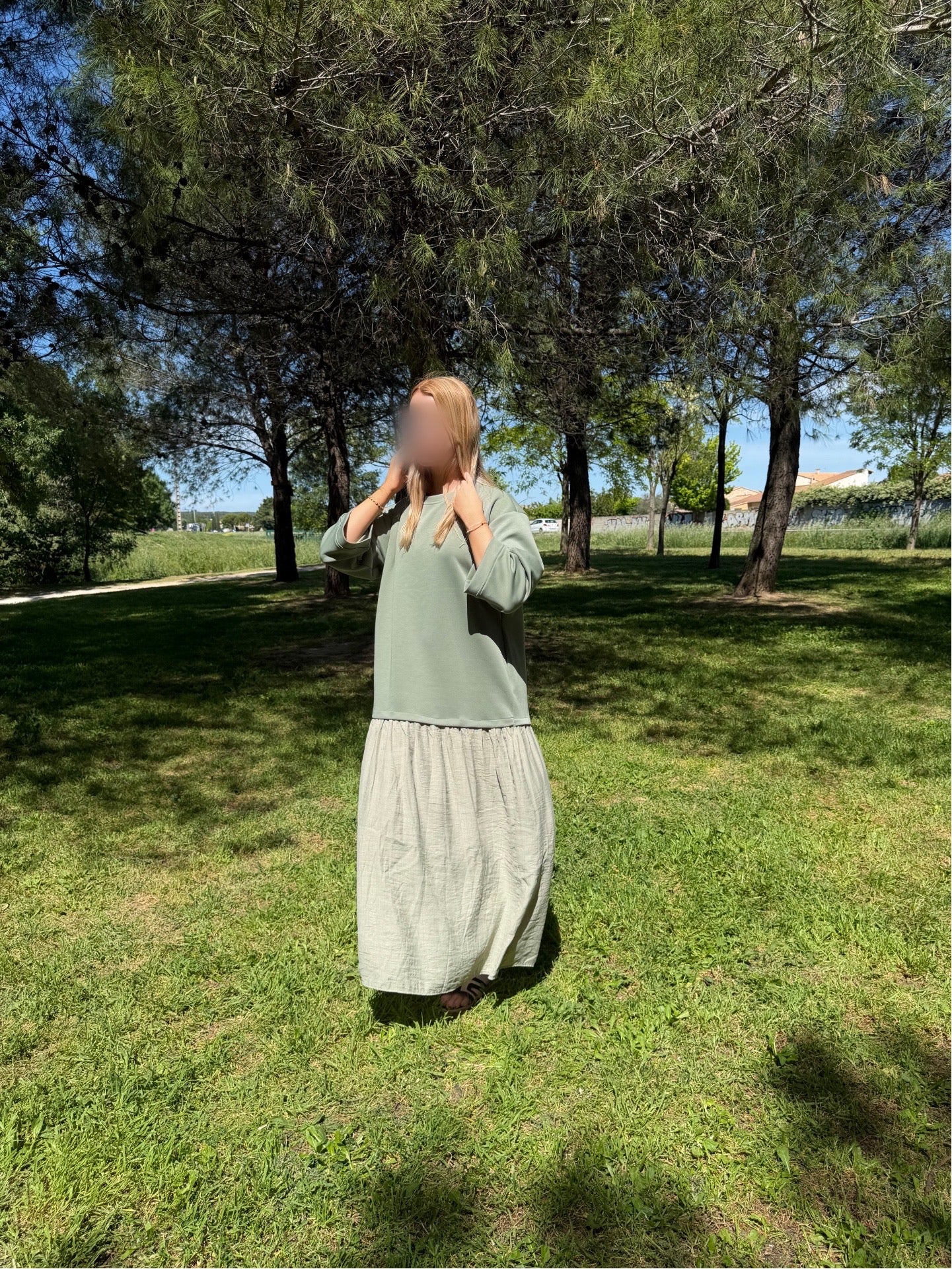 Robe tulle manches longue