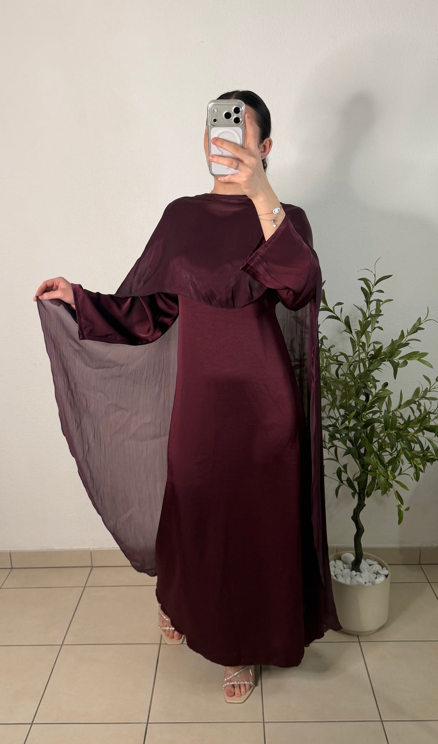 Robe satinée - bordeaux
